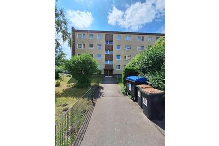 3 Zimmer Wohnung mit Balkon - 589,00&nbsp;EUR Kaltmiete, ca.&nbsp; 72,58&nbsp;m&sup2; in Hannover (PLZ: 30629) Misburg-Anderten