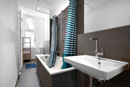 WG-Zimmer in Berlin 610,00 € 10 m²