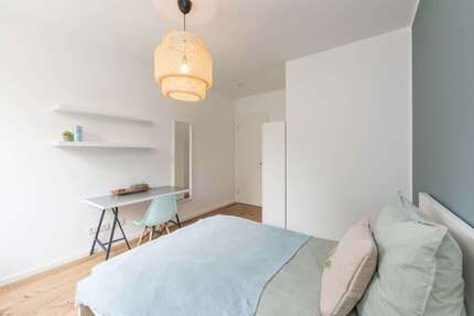 WG-Zimmer in Berlin 700,00 € 13 m²