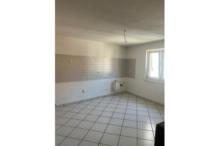 Vermiete 2 Zimmer Wohnung Weinheim Stadtmitte