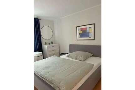 WG-Zimmer in Frankfurt am Main 899,00 € 15 m²