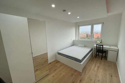 WG-Zimmer in Erlangen 567,00 € 19 m²