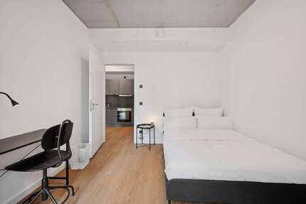 WG-Zimmer in Berlin 745,00 € 11 m²