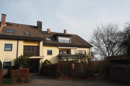 Helle 2,5 Zimmer DG Wohnung Bayreuth-Meyernberg