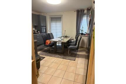 2 Zimmer Wohnung mit Balkon im 1. OG - Nürnberg Rabus