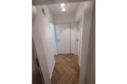 Charmantes möbliertes 1-Zimmer Apartment in Köln-Deutz mit EBK