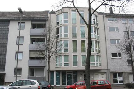 1 Zimmer Appartement in Düsseldorf Rath, direkt am Aaper Wald