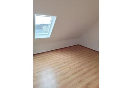 2 Zimmer Dachgeschoss-Wohnung Essen-Bochold