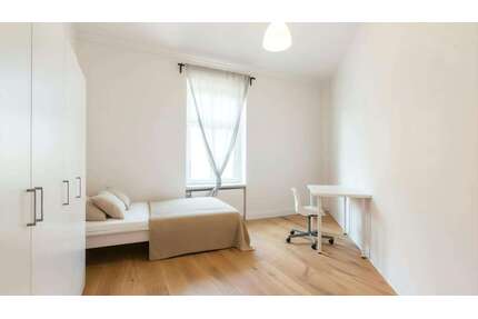 WG-Zimmer in Berlin 690,00 € 12 m²