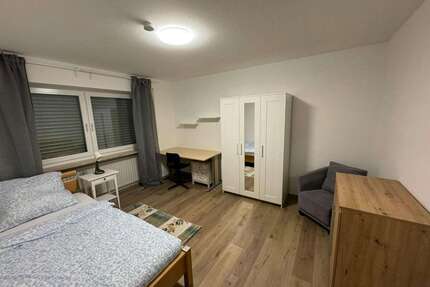 WG-Zimmer in Königsbrunn 665,00 € 14 m²