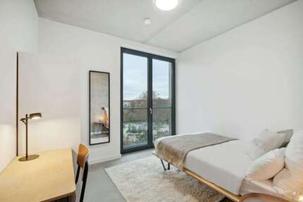 WG-Zimmer in Berlin 740,00 € 10 m²