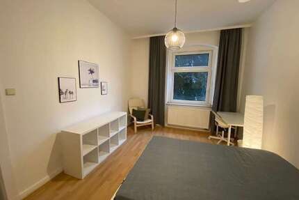 WG-Zimmer in Düsseldorf 435,00 € 16 m²