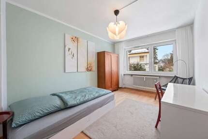WG-Zimmer in München 740,00 € 13 m²