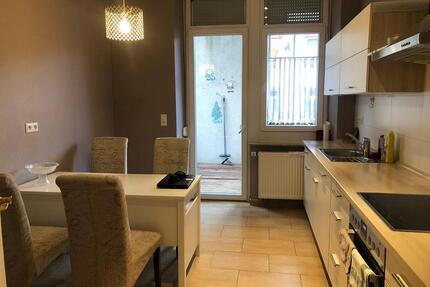 WG Zimmer zum Vermieten - 620,00&nbsp;EUR Kaltmiete, ca.&nbsp; 600,00&nbsp;m&sup2; in Freiburg im Breisgau (PLZ: 79098)