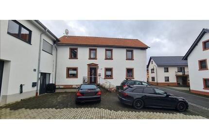 4 Zimmer Wohnhaus in Blankenheim-Dollendorf zu vermieten