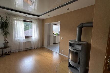 4 Zimmer Wohnung - 1.450,00&nbsp;EUR Kaltmiete, ca.&nbsp; 129,00&nbsp;m&sup2; in Rauschenberg (PLZ: 35282)