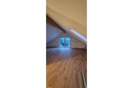 ERSTBEZUG 2,5 Zimmer Wohnung - 1.000,00&nbsp;EUR Kaltmiete, ca.&nbsp; 60,00&nbsp;m&sup2; in Emmerting (PLZ: 84547)