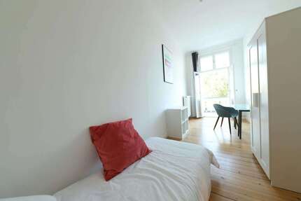 WG-Zimmer in Berlin 599,00 € 15 m²