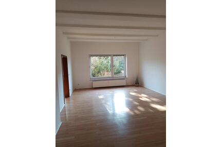 3 Zimmer Wohnung in STADTHAGEN an EINZELPERSON zu vermieten - Hannover Herrenhausen-Stöcken