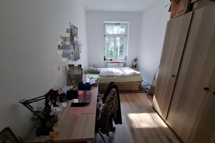 WG-Zimmer mit Balkon ab 1.9/15.9/1.10 - Leipzig