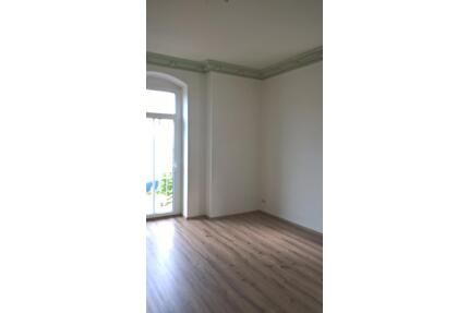 Striesen: Helle 2-Zimmer-Wohnung mit Balkon - Dresden Blasewitz