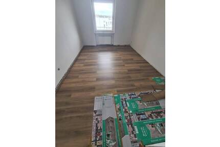 1 Zimmer oder 2 Zimmer Wohnung Düsseldorf Friedrichstadt