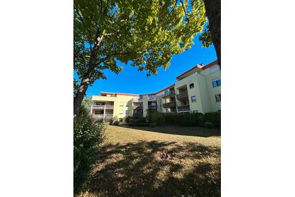 Gemütliche 3,5 Zimmer Wohnung mit Balkon und Garage in Top Lage - Rottweil