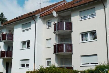 Vermiete 4,5 Zimmer Dachgeschoss Wohnung - Schwieberdingen