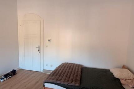 Möbliertes WG Zimmer ab Mitte April - Wiesbaden Biebrich