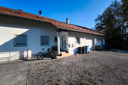4 - Zimmer Wohnung nähe Mengkofen