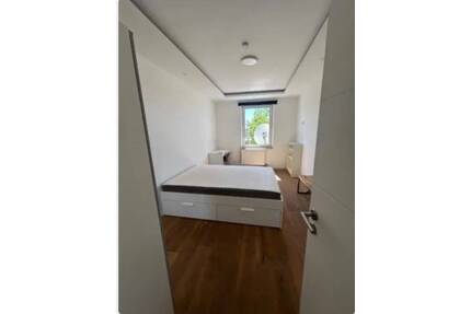 Großzügiges WG-Zimmer in moderner 3er-WG - Austraße 106, Nürnberg