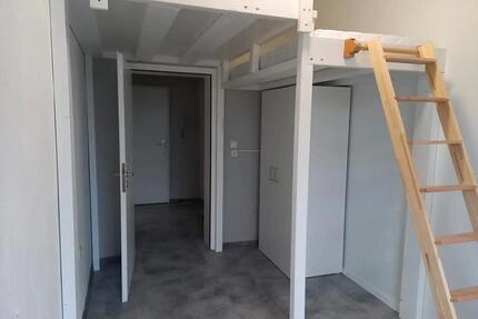 EIN WG-Zimmer in Köln Gremberg Helles und Komplaktes 10m² Zimmer