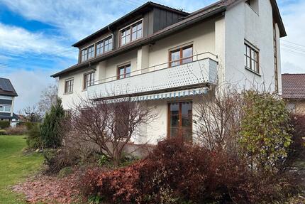 ZU VERMIETEN ODER KAUFEN: 6 Zimmer Maisonnette Wohnung 155 qm - Giengen an der Brenz