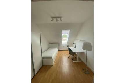 WG-Zimmer in Potsdam 615,00 € 11 m²