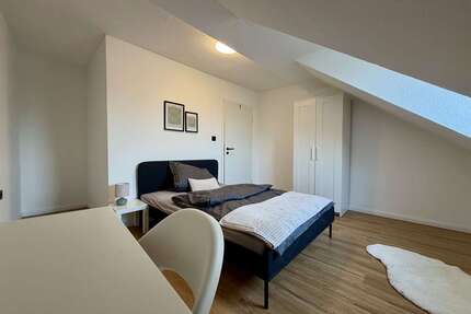 WG-Zimmer in München 650,00 € 15 m²