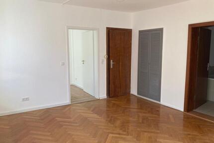 ! Zimmer Wohnung, SOFORT FREI - 675,00&nbsp;EUR Kaltmiete, ca.&nbsp; 52,00&nbsp;m&sup2; in Seeheim-Jugenheim (PLZ: 64342)