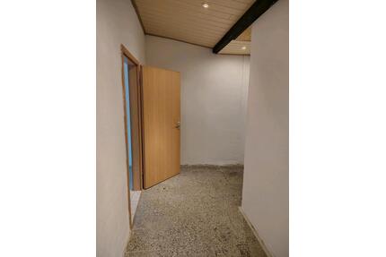 2 Zimmer Wohnung - 425,00&nbsp;EUR Kaltmiete, ca.&nbsp; 75,00&nbsp;m&sup2; in Reichenbach im Vogtland (PLZ: 08499) Obermylau