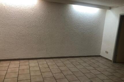 3-Zimmer Kellerwohnung 75qm - 950,00&nbsp;EUR Kaltmiete, ca.&nbsp; 75,00&nbsp;m&sup2; in Hainburg (PLZ: 63512)