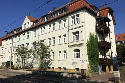 2-Zimmer mit Balkon und schönem Innenhof in Leipzig-Großzschocher
