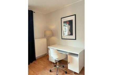 WG-Zimmer in Frankfurt am Main 899,00 € 25 m²