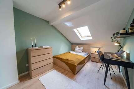 WG-Zimmer in Offenbach am Main 700,00 € 12 m²