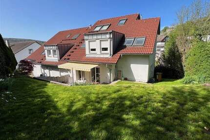 Ruhige 4,5-Zimmer Wohnung mit tollem Ausblick und Gartenanteil - Remshalden Hebsack