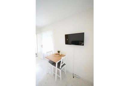 1 Zimmer Wohnung komplett möbliert ab sofort - Augsburg Oberhausen