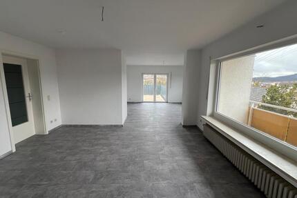 Erstbezug nach Renovierung Helle 4-Zimmer Wohnung - Betzdorf