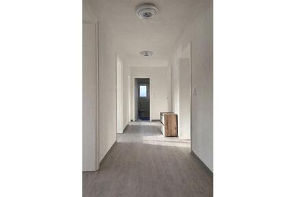 Erstbezug nach Sanierung - 4 - Zimmer - Wohnung in Wolfhagen