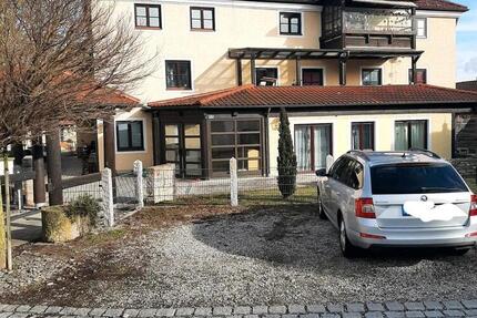 1 Zimmer Wohnung - 295,00&nbsp;EUR Kaltmiete, ca.&nbsp; 33,00&nbsp;m&sup2; in Tettenweis (PLZ: 94167)