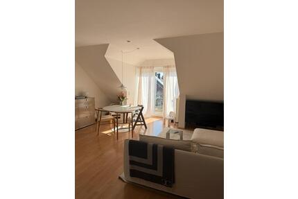 3-4 Zimmer Wohnung MB Lank mit Balkon - Meerbusch Kierst