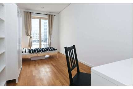 WG-Zimmer in Frankfurt am Main 595,00 € 13 m²