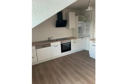 3 Zimmer Wohnung in Giesenkirchen Dachgeschoss - Mönchengladbach Süd
