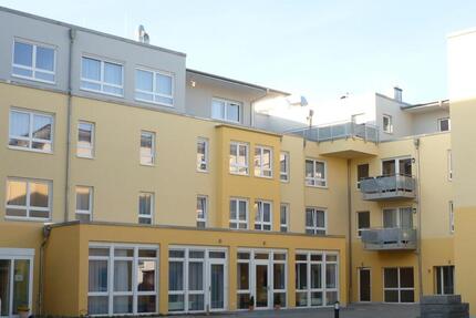 AB 60 Jahre! Schöne helle Wohnung , 2 Zimmer , EBK, Balkon in Bonn ( Seniorenwohnung)